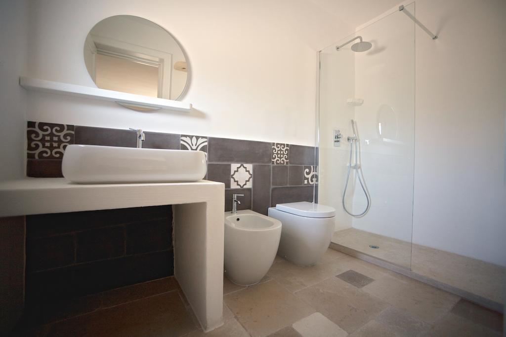 אוסטוני La Vecchia Tabaccheria B&B מראה חיצוני תמונה
